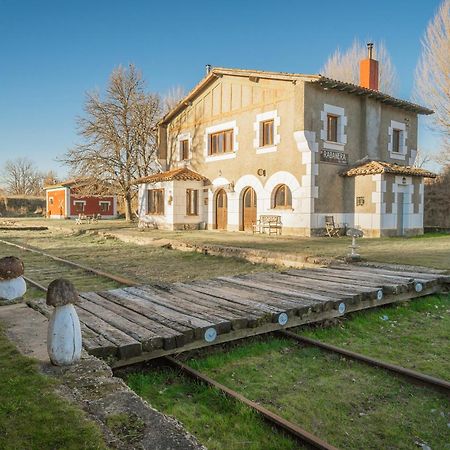 La Estacion De Rabanera Guest House Rabanera del Pinar Eksteriør bilde